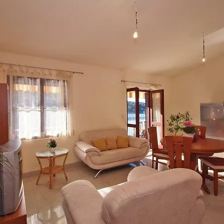 Appartamento Brna 561b