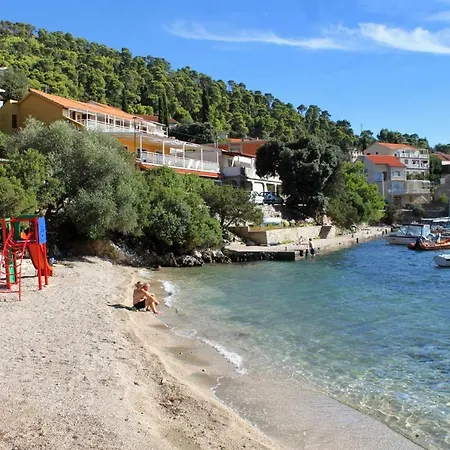 Brna 561b Smokvica (Korcula)